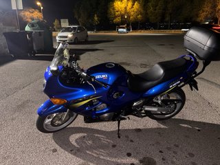 Suzuki GSX-F Katana 600 Azul