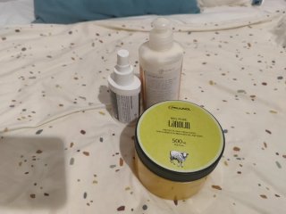 Lote de productos para cuidado de lana