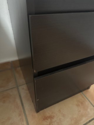 Mesita de Noche de Madera