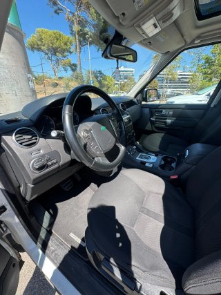 Land Rover Discovery 2014