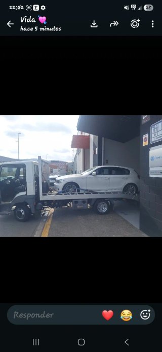 Nissan Atleon 2005