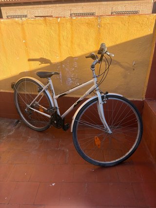 Bicicleta Urbana Blanca