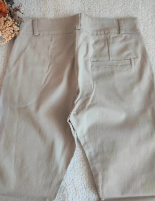 Pantalón Pitillo Beige 9900