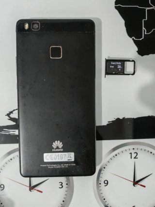 Huawei P9 Lite + Scatola e SD 8GB (Per Ricambi)