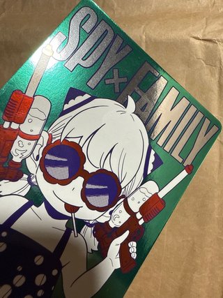 Tarjeta Metálica SPY x FAMILY Anya NatsuComi 2026