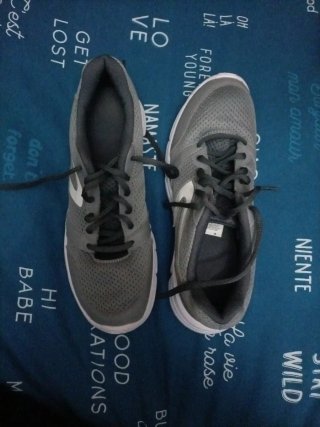 Zapatillas running grises Kipsta