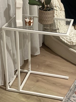 Mesa auxiliar cristal y metal Ikea
