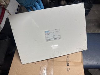 Puerta opaca blanca Hager VZ165