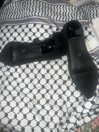 Botines negros de tacón