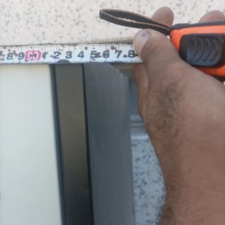 Dos Vestidores Metálicos