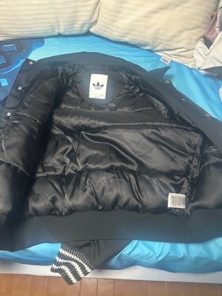 Chaqueta bomber adidas negra