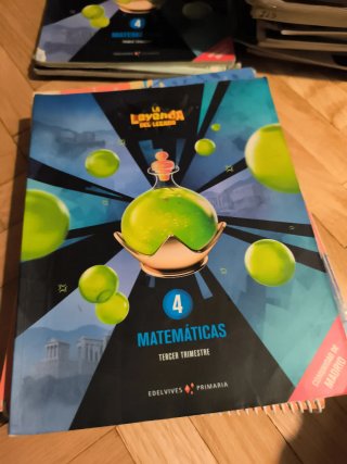 Libro Ciencias Sociales 4 Primaria SM Savia 5€,10€