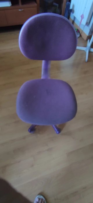 Silla de escritorio con ruedas