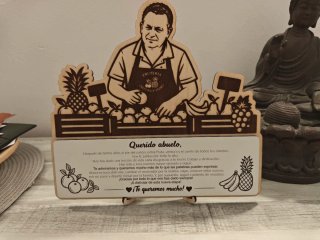 Detalle madera jubilación Frutería