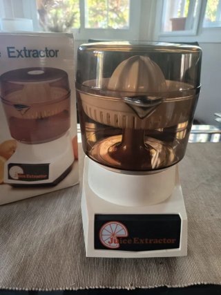 Exprimidor Eléctrico Vintage