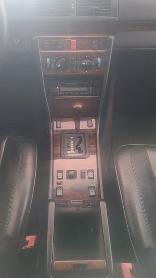 Mercedes-Benz Clase E 1992