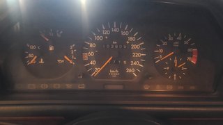 Mercedes-Benz Clase E 1992