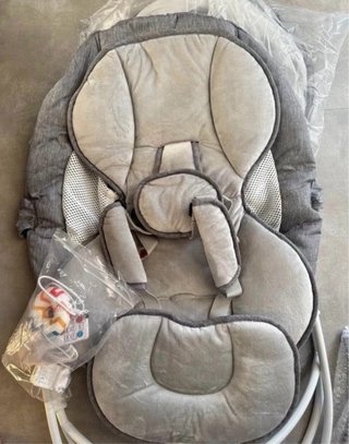 Mecedora para Bebé con Capota