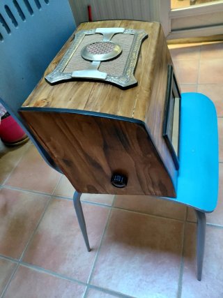 Radio Antigua de Madera