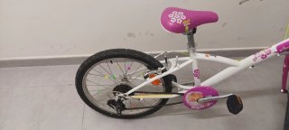 Bicicleta Infantil Btwin Blanca y Rosa