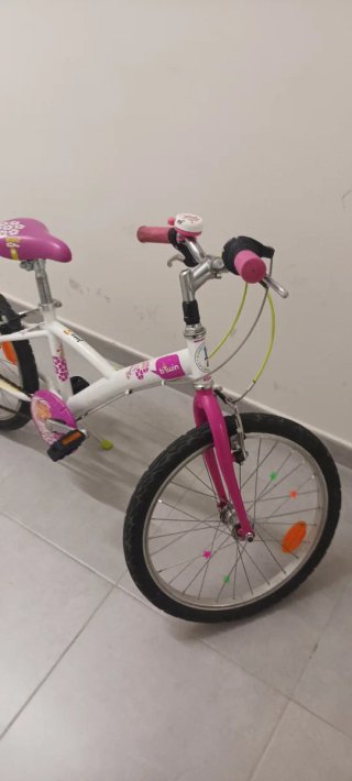 Bicicleta Infantil Btwin Blanca y Rosa