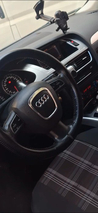 Audi A4 2011