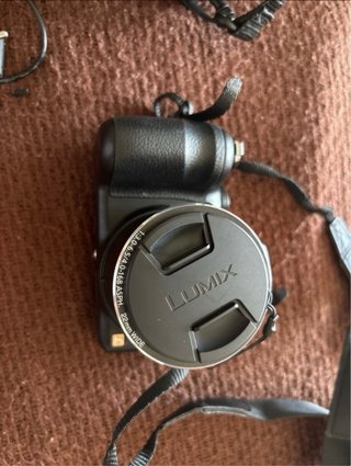 Camara reflex panasonic y funda