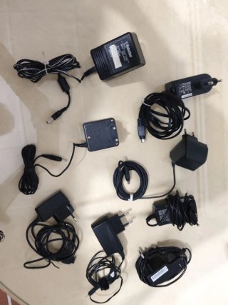 Lote de 8 Adaptadores de Corriente