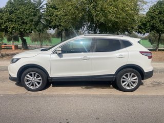 Nissan Qashqai 2015
