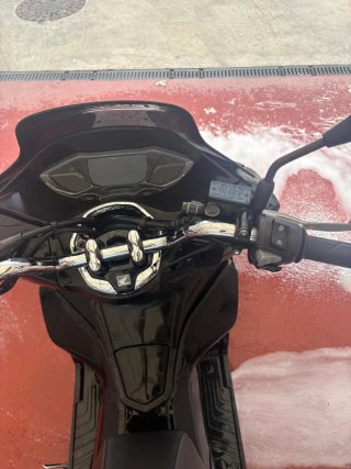 Honda PCX 125 2024 Negra