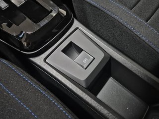 Citroën C3 C3 1.2 HYBRID 110 EDSC6 BUSINESS 5P (KMO)