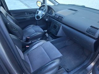 SEAT Alhambra 2004