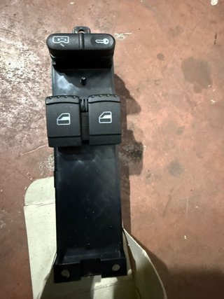Botonera elevalunas Seat Leon I