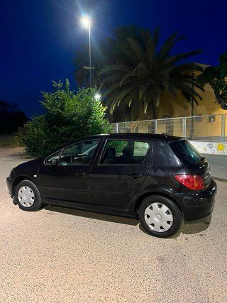 Peugeot 307 2004