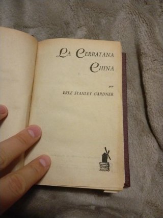 La cerbatana china y El invencible