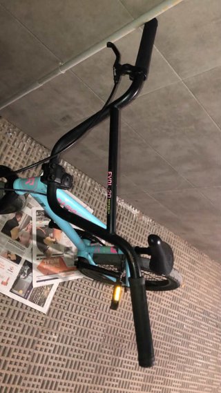 Bicicleta BMX azul