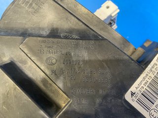 Faro Derecho Bi-Xenon ILS Mercedes CLA C117