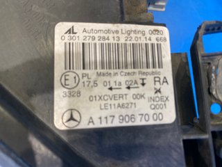 Faro Derecho Bi-Xenon ILS Mercedes CLA C117