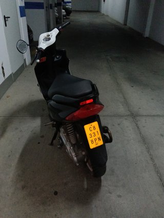 YAMAHA JOG Scooter Negro/Blanco