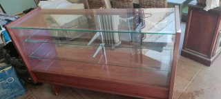 Mostradores expositor cristal y madera son 2
