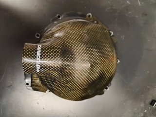 Carter frizione in carbonio per Triumph