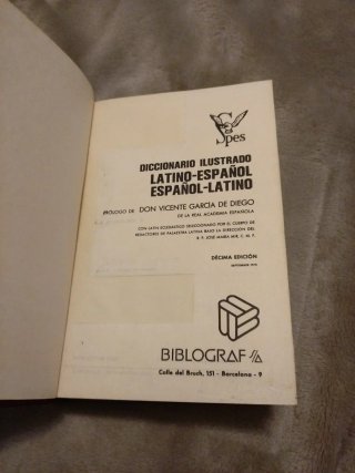 Diccionario ilustrado Latino-Español Español-Latin