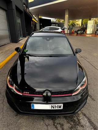 Volkswagen Golf GTI 7.5 Performance