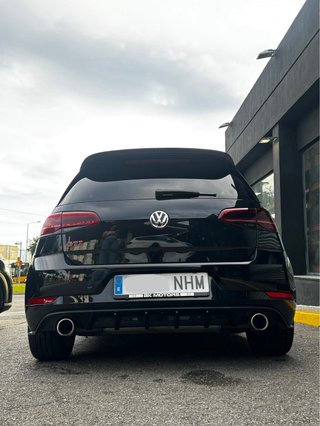Volkswagen Golf GTI 7.5 Performance