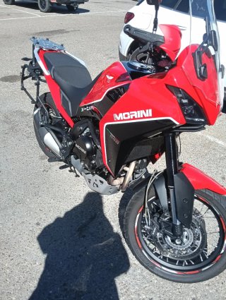 Morini X-Cape 650 Roja