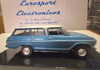 Chevrolet Veraneio S Luxe 1971 Escala 1/43