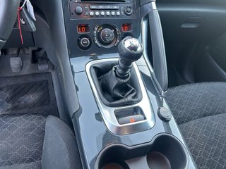 Peugeot 3008 1.6HDI 115CV AŃO 2014