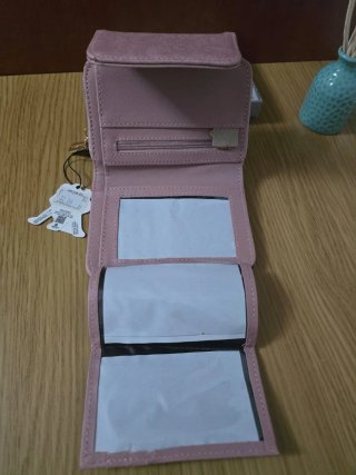 CARTERA -MONEDERO BOHEMIO. CON ETIQUETA