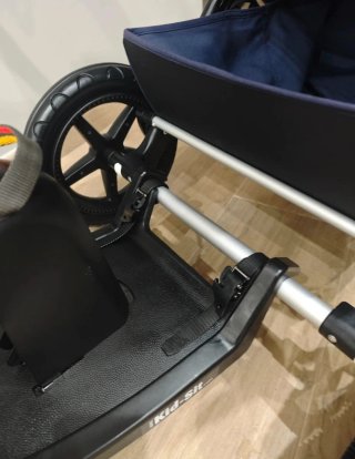 Patinete universal para cochecitos