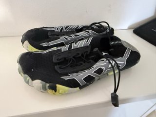 Sandalias Geox niño azul